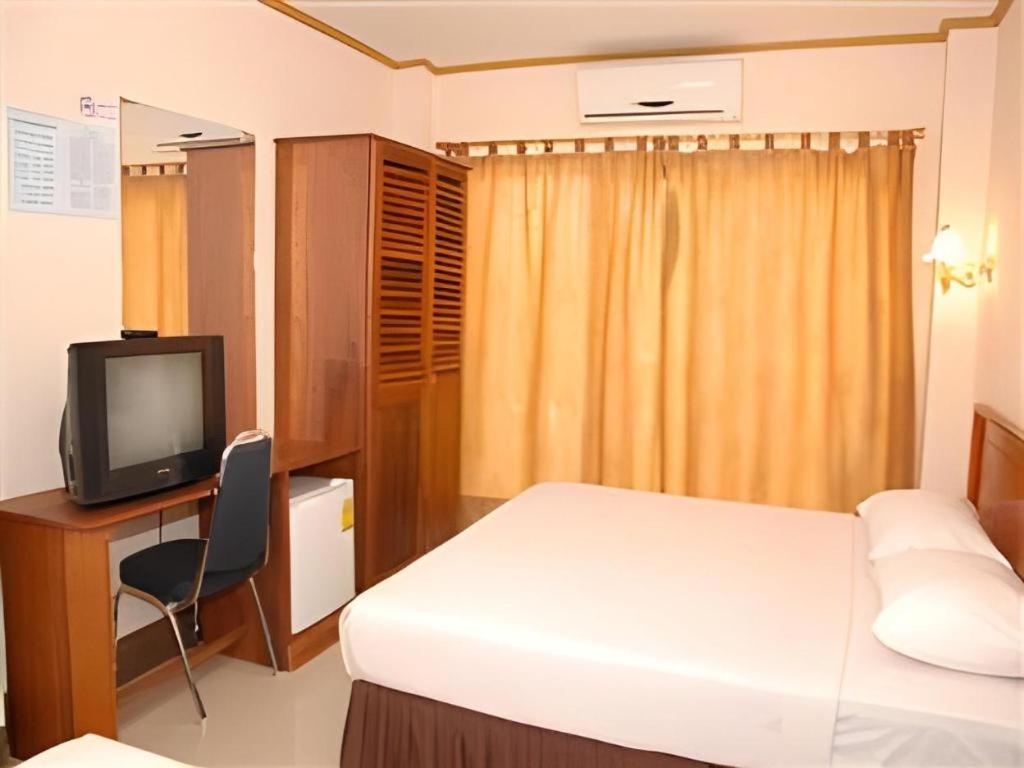 Chaleunehoung Hotel Vientiane Exteriör bild