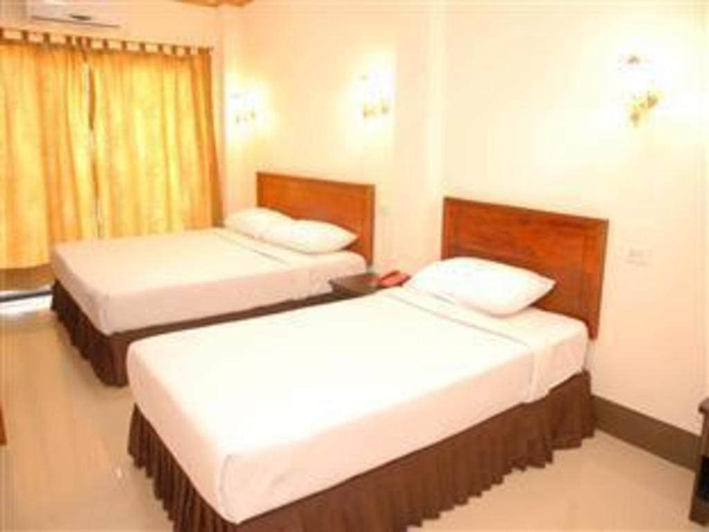 Chaleunehoung Hotel Vientiane Exteriör bild