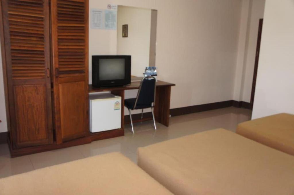 Chaleunehoung Hotel Vientiane Exteriör bild